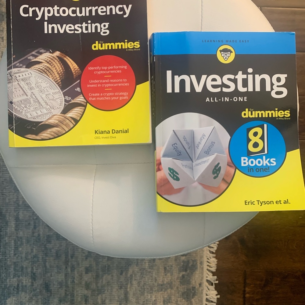 Investing and Cryptocurrency Books bundle  for Dummies